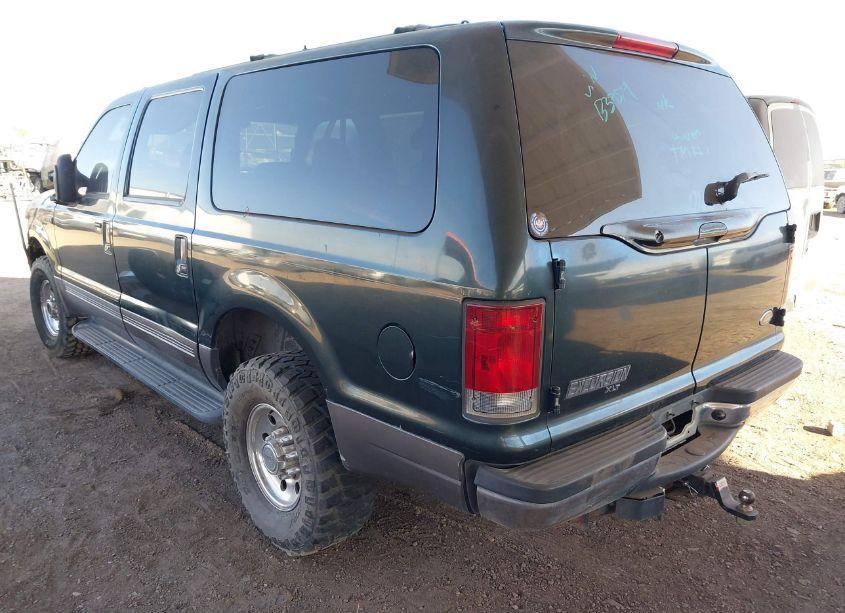 Photo 3 of 2002 Ford Excursion XLT (VIN 1FMNU41S22EB39579)