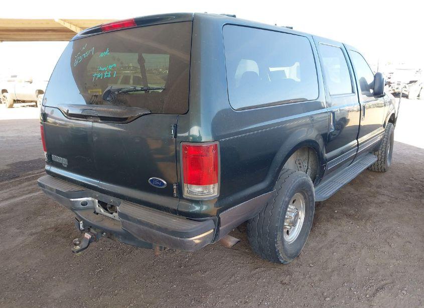 Photo 4 of 2002 Ford Excursion XLT (VIN 1FMNU41S22EB39579)