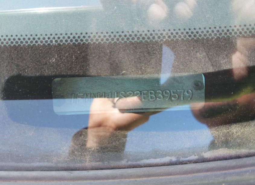 Photo 9 of 2002 Ford Excursion XLT (VIN 1FMNU41S22EB39579)