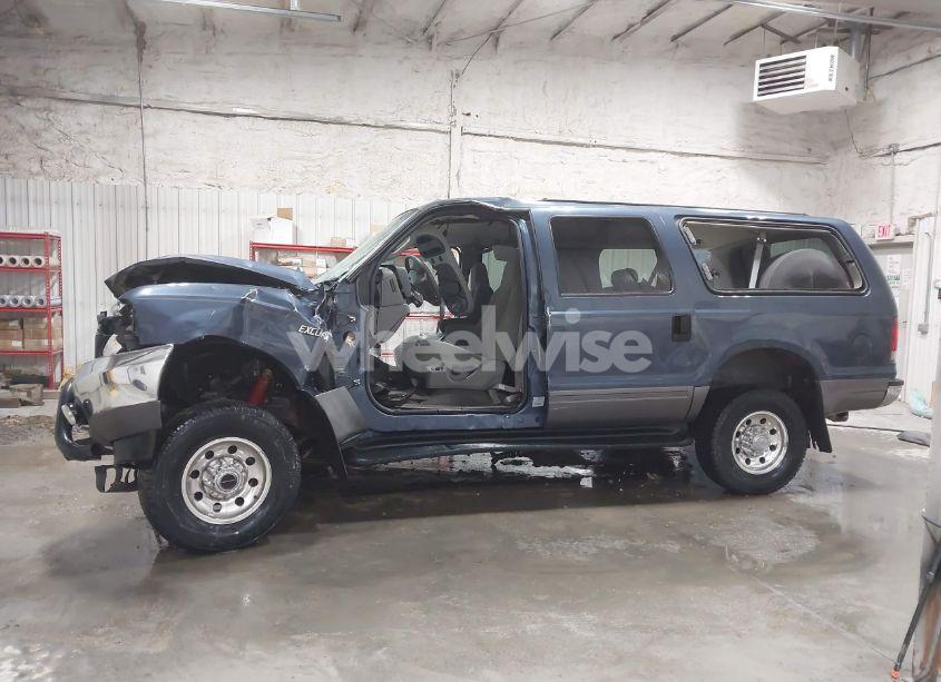 Photo 15 of 2003 Ford Excursion XLT (VIN 1FMNU41S23EC80959)