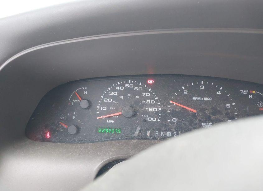 Photo 7 of 2002 Ford Excursion LIMITED (VIN 1FMNU43S02EC84343)