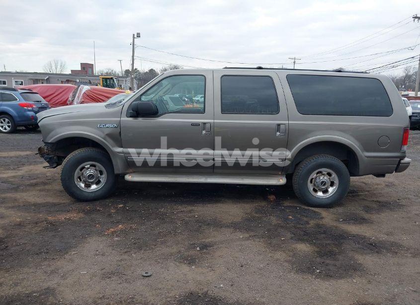 Photo 14 of 2005 Ford Excursion LIMITED (VIN 1FMNU43S25ED44885)