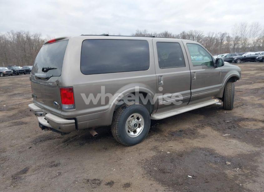 Photo 4 of 2005 Ford Excursion LIMITED (VIN 1FMNU43S25ED44885)