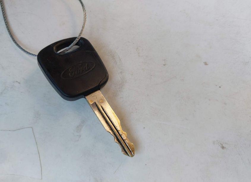 Photo 11 of 2005 Ford Excursion LIMITED (VIN 1FMNU43S65ED43562)