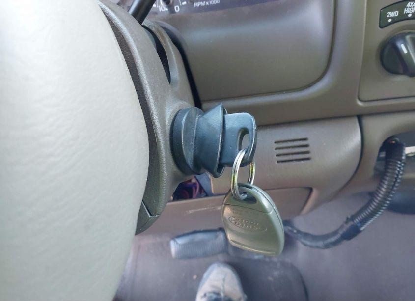 Photo 11 of 2001 Ford Excursion LIMITED (VIN 1FMNU43S71ED72806)