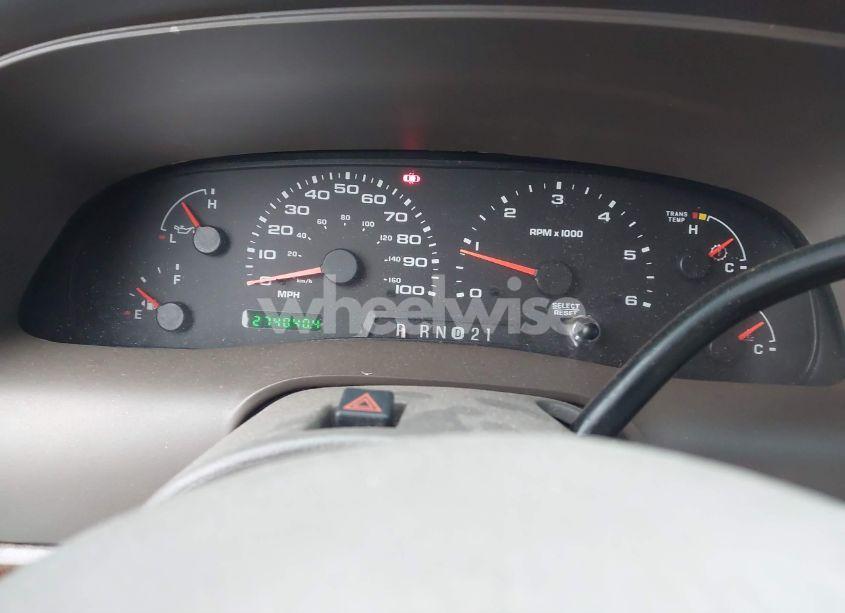 Photo 7 of 2002 Ford Excursion LIMITED (VIN 1FMNU43SX2EA77555)