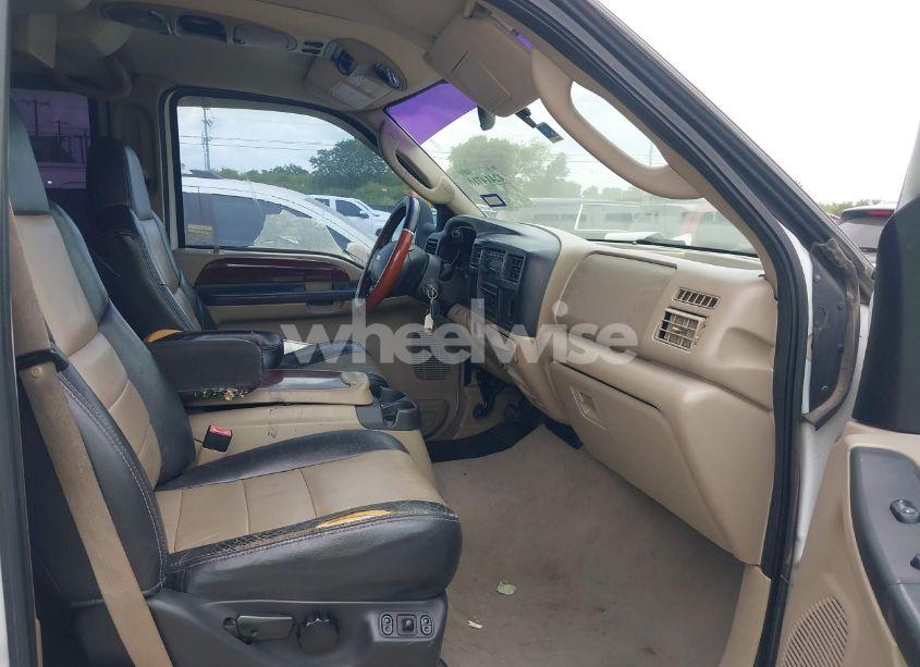 Photo 5 of 2005 Ford Excursion EDDIE BAUER (VIN 1FMNU44L25ED02868)