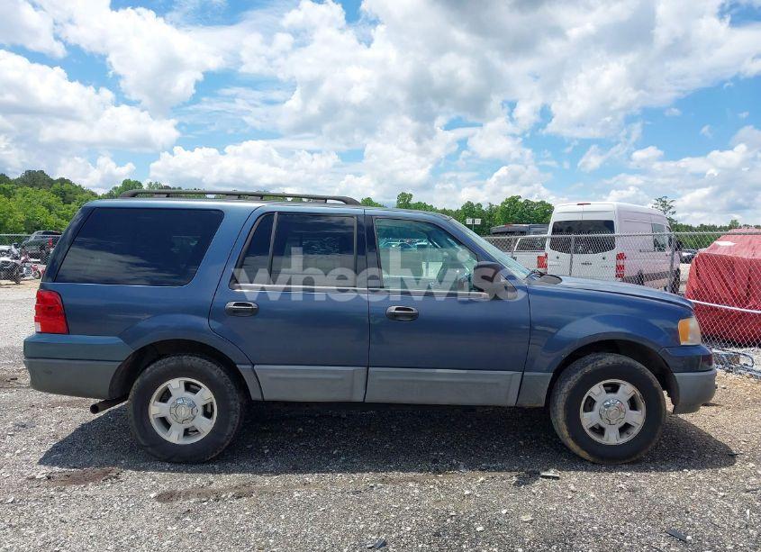 Photo 13 of 2005 Ford Expedition XLS (VIN 1FMPU13505LA10304)