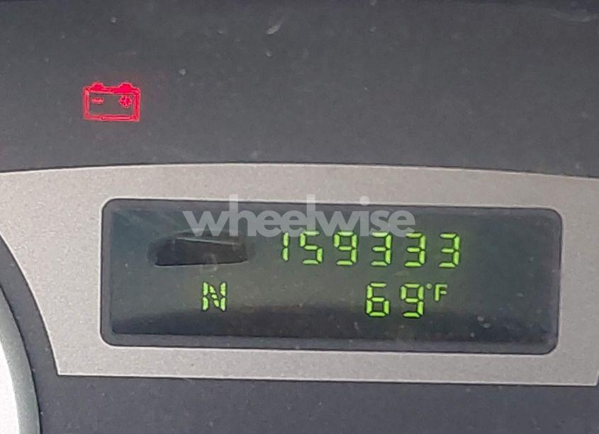 Photo 15 of 2005 Ford Expedition XLS (VIN 1FMPU13505LA10304)