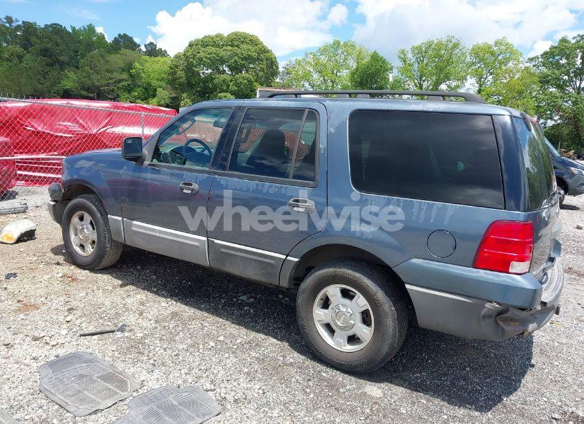 Photo 3 of 2005 Ford Expedition XLS (VIN 1FMPU13505LA10304)