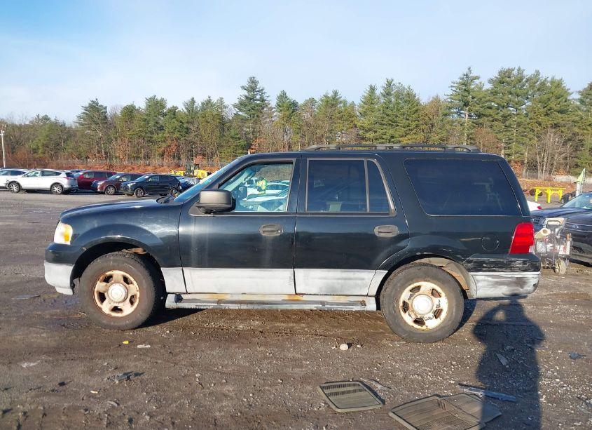 Photo 14 of 2005 Ford Expedition XLS (VIN 1FMPU14505LA40207)