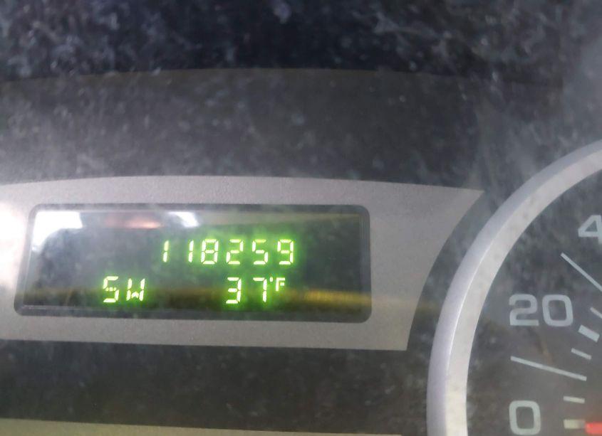 Photo 15 of 2005 Ford Expedition XLS (VIN 1FMPU14505LA40207)