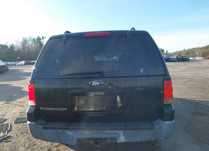 Photo 16 of 2005 Ford Expedition XLS (VIN 1FMPU14505LA40207)