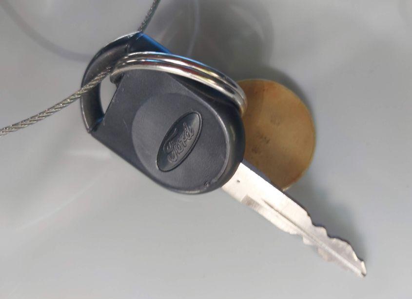 Photo 10 of 2005 Ford Expedition XLT (VIN 1FMPU15505LA31800)