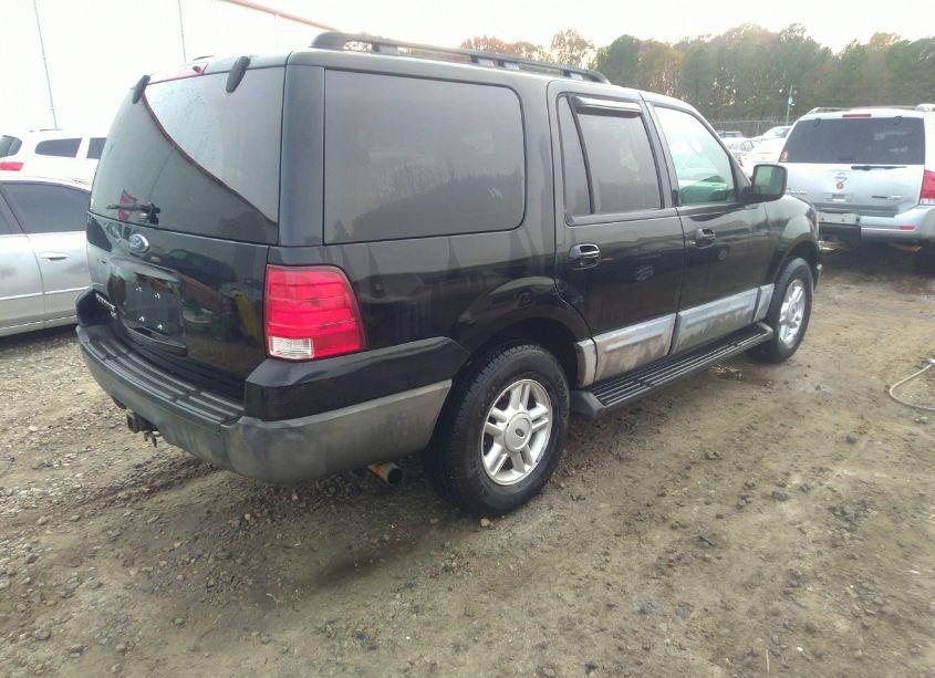 Photo 4 of 2005 Ford Expedition XLT (VIN 1FMPU15505LA39010)