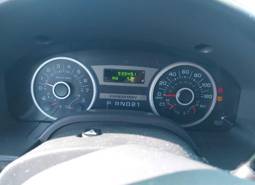 Photo 7 of 2005 Ford Expedition XLT (VIN 1FMPU15505LA82942)