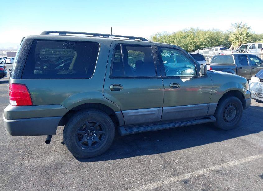 Photo 14 of 2005 Ford Expedition XLT (VIN 1FMPU15515LA55801)