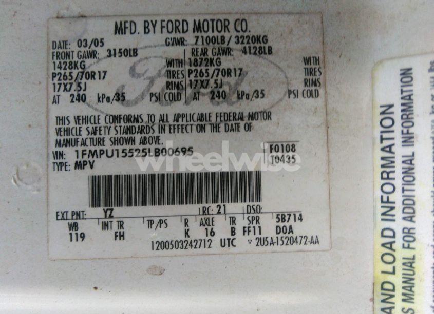 Photo 9 of 2005 Ford Expedition XLT (VIN 1FMPU15525LB00695)