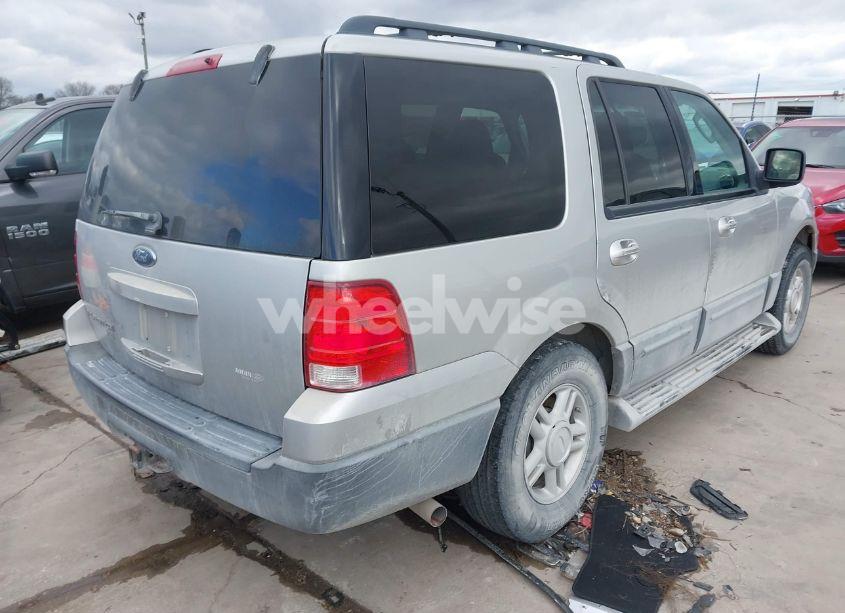 Photo 4 of 2006 Ford Expedition XLT/XLT SPORT (VIN 1FMPU15526LA97931)