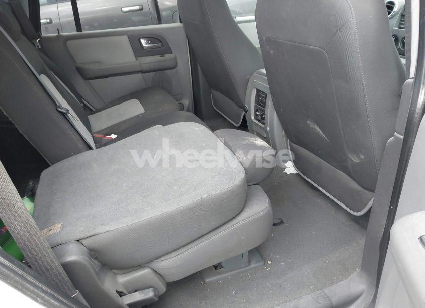 Photo 8 of 2006 Ford Expedition XLT/XLT SPORT (VIN 1FMPU15526LA97931)