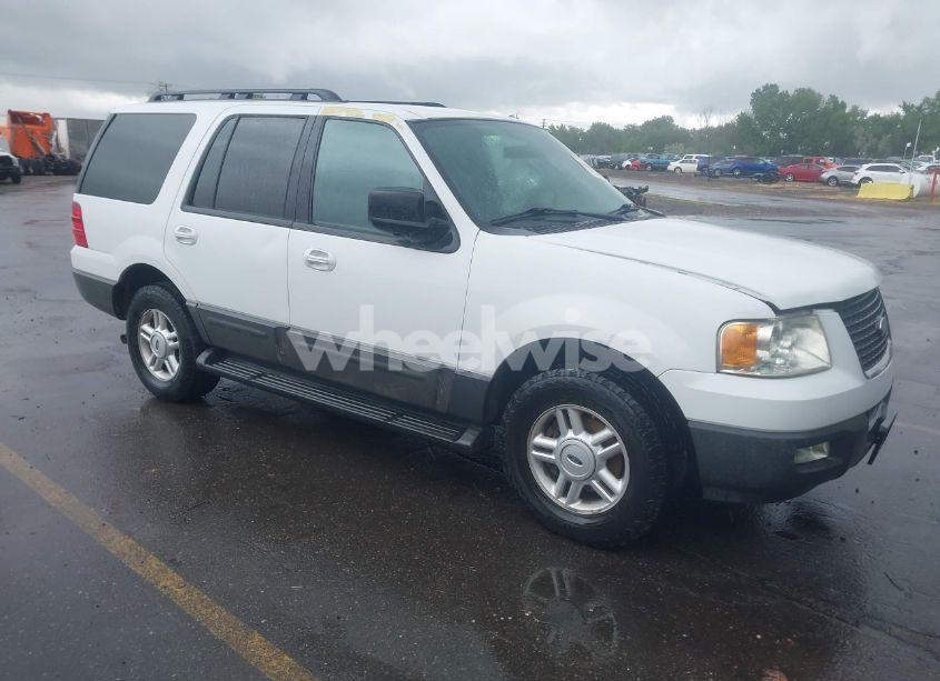 2006 Ford Expedition XLT/XLT SPORT (VIN 1FMPU15536LA12126) main photo