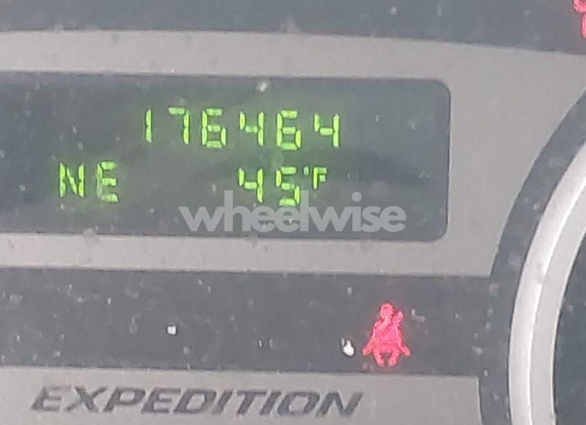 Photo 7 of 2006 Ford Expedition XLT/XLT SPORT (VIN 1FMPU15536LA12126)