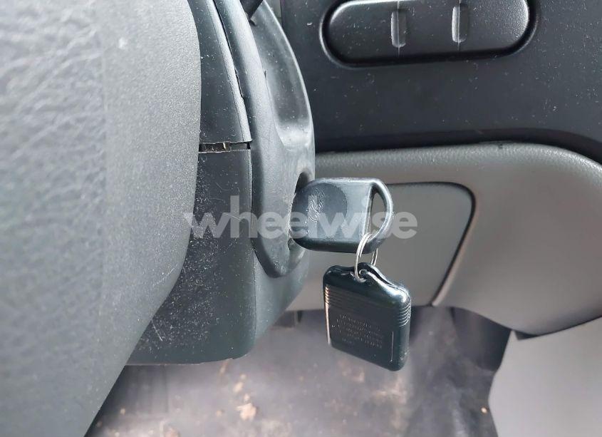 Photo 11 of 2006 Ford Expedition XLT/XLT SPORT (VIN 1FMPU15536LA97582)