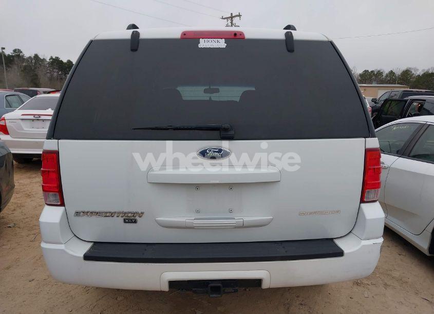 Photo 16 of 2006 Ford Expedition XLT/XLT SPORT (VIN 1FMPU15536LA97582)