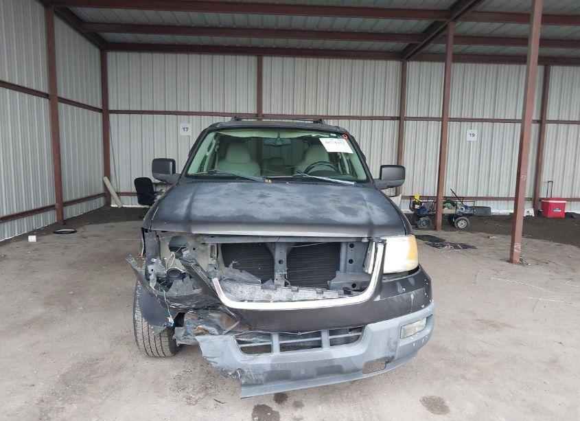 Photo 12 of 2005 Ford Expedition XLT (VIN 1FMPU15545LA63309)