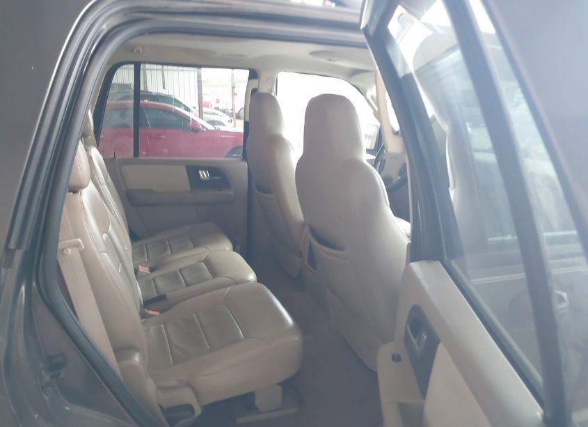 Photo 8 of 2005 Ford Expedition XLT (VIN 1FMPU15545LA63309)