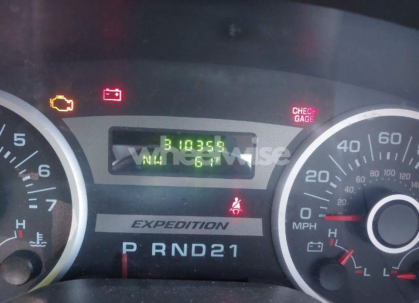 Photo 7 of 2005 Ford Expedition XLT (VIN 1FMPU15545LA64623)