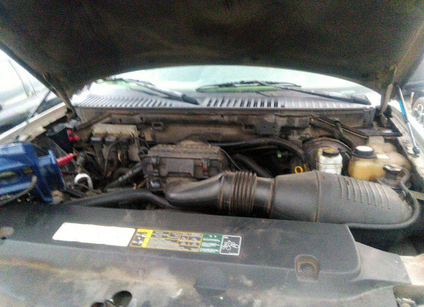 Photo 10 of 2006 Ford Expedition XLT/XLT SPORT (VIN 1FMPU15546LA22342)