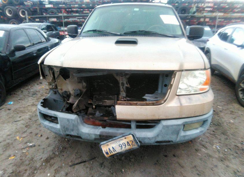 Photo 12 of 2006 Ford Expedition XLT/XLT SPORT (VIN 1FMPU15546LA22342)