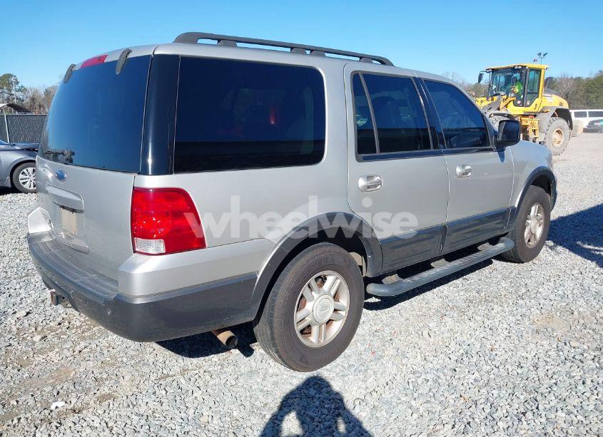 Photo 4 of 2006 Ford Expedition XLT/XLT SPORT (VIN 1FMPU15546LA96036)