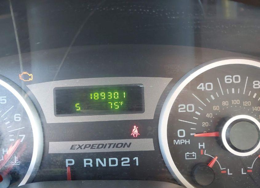 Photo 7 of 2005 Ford Expedition XLT (VIN 1FMPU15555LA94780)