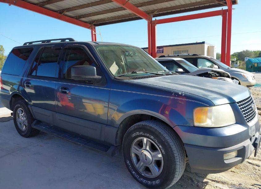 Photo 13 of 2005 Ford Expedition XLT (VIN 1FMPU15575LA27758)