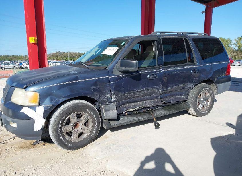 Photo 6 of 2005 Ford Expedition XLT (VIN 1FMPU15575LA27758)