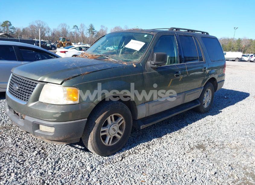 Photo 2 of 2005 Ford Expedition XLT (VIN 1FMPU15575LA44706)