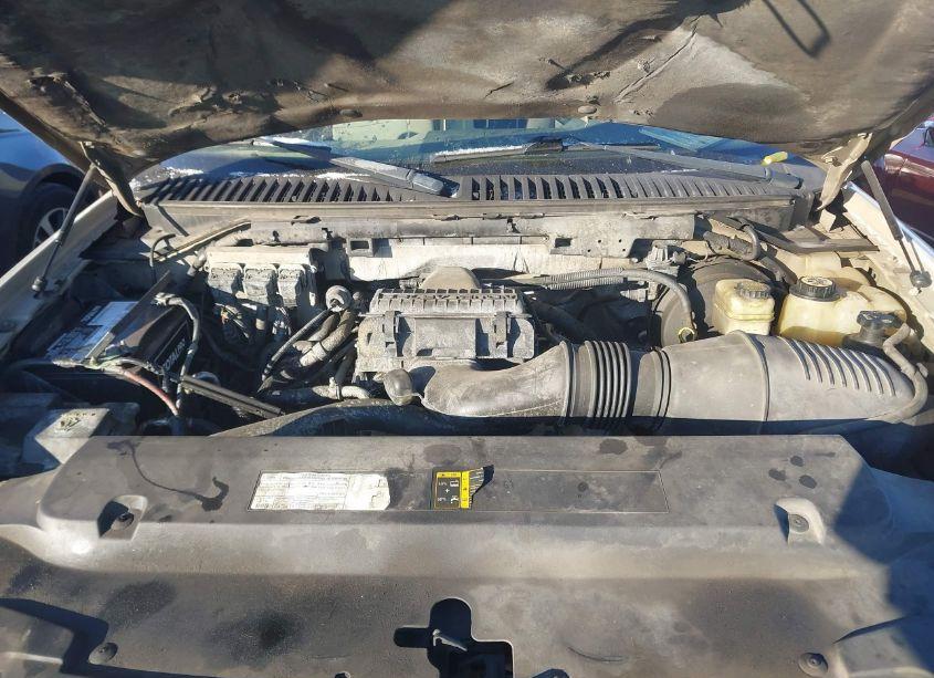 Photo 10 of 2006 Ford Expedition XLT/XLT SPORT (VIN 1FMPU15596LA55739)