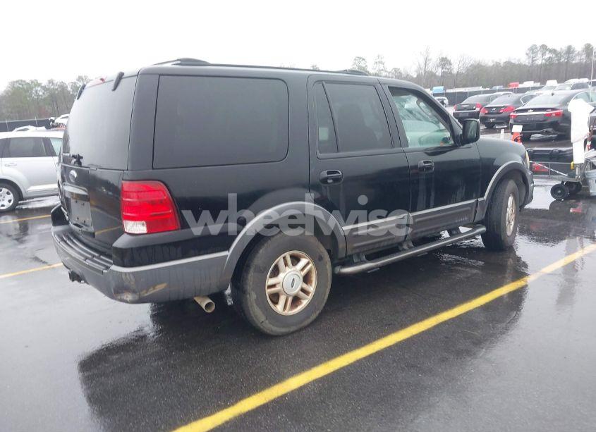Photo 4 of 2004 Ford Expedition XLT (VIN 1FMPU15L04LB91852)