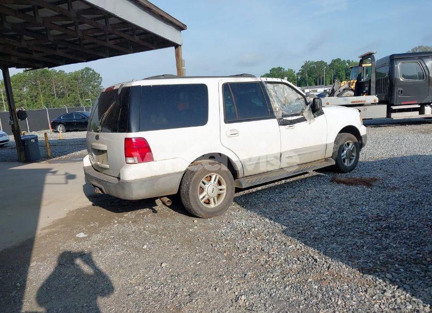 Photo 4 of 2004 Ford Expedition XLT (VIN 1FMPU15L24LA88545)