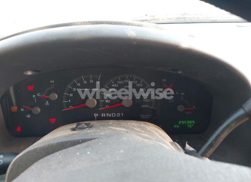 Photo 7 of 2004 Ford Expedition XLT (VIN 1FMPU15L24LA88545)