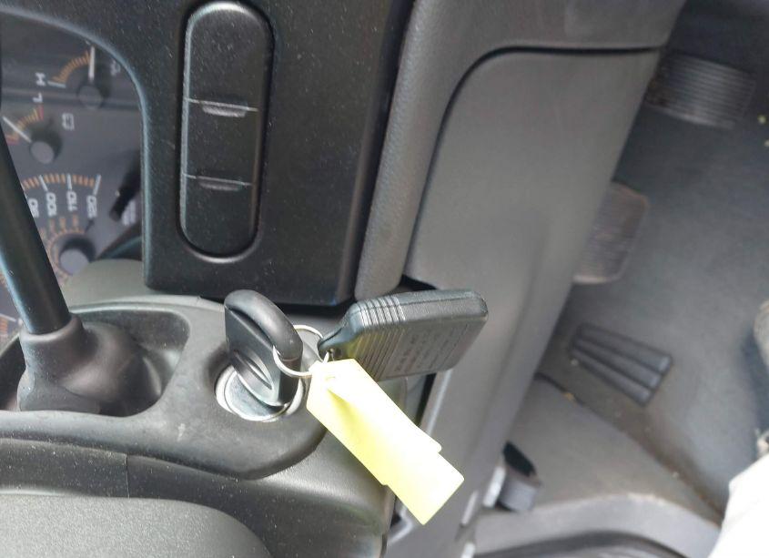 Photo 11 of 2003 Ford Expedition XLT (VIN 1FMPU15L33LA98645)