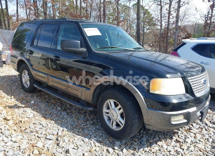 2004 Ford Expedition XLT (VIN 1FMPU15L34LA29374) main photo