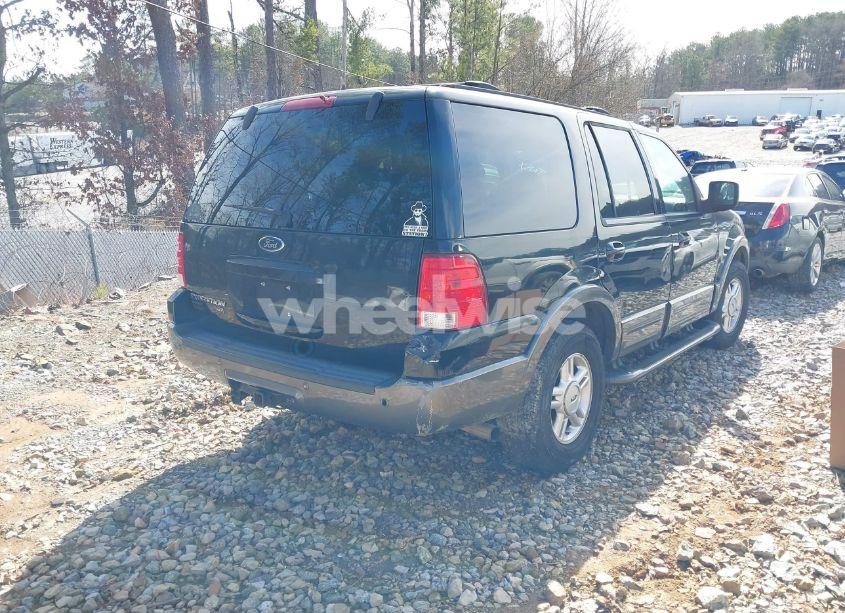 Photo 4 of 2004 Ford Expedition XLT (VIN 1FMPU15L34LA29374)