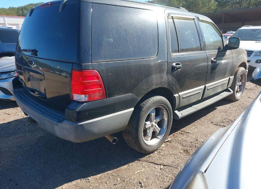 Photo 4 of 2004 Ford Expedition XLT (VIN 1FMPU15L54LA78589)