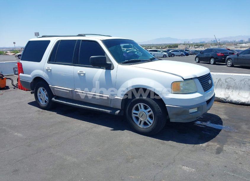 2003 Ford Expedition XLT (VIN 1FMPU15L93LC21431) main photo