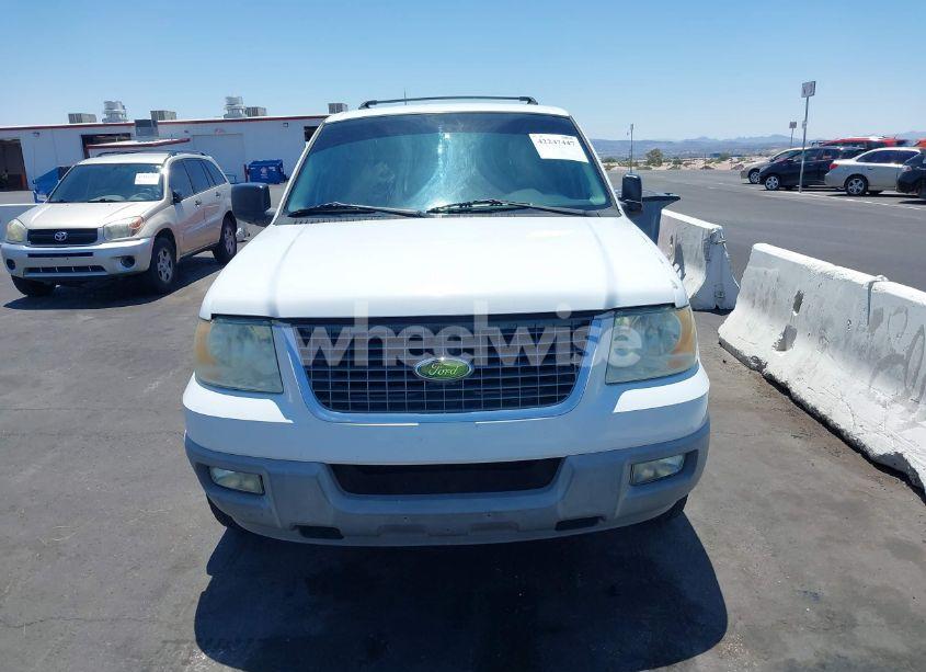Photo 6 of 2003 Ford Expedition XLT (VIN 1FMPU15L93LC21431)