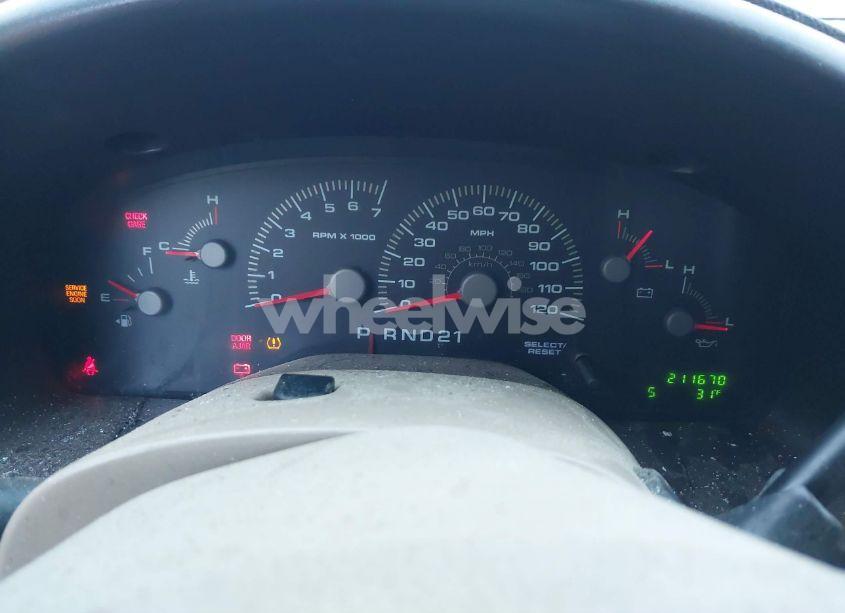 Photo 7 of 2004 Ford Expedition XLT (VIN 1FMPU15LX4LB50015)