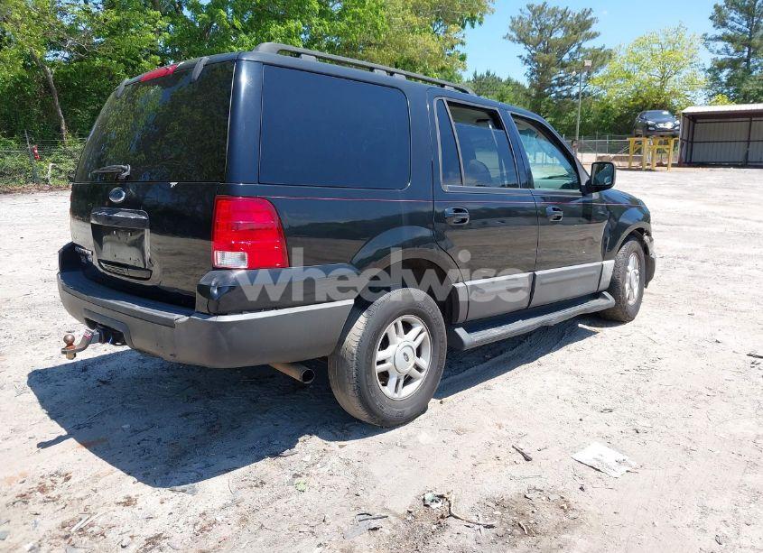 Photo 4 of 2005 Ford Expedition NBX/XLT (VIN 1FMPU16515LA05821)